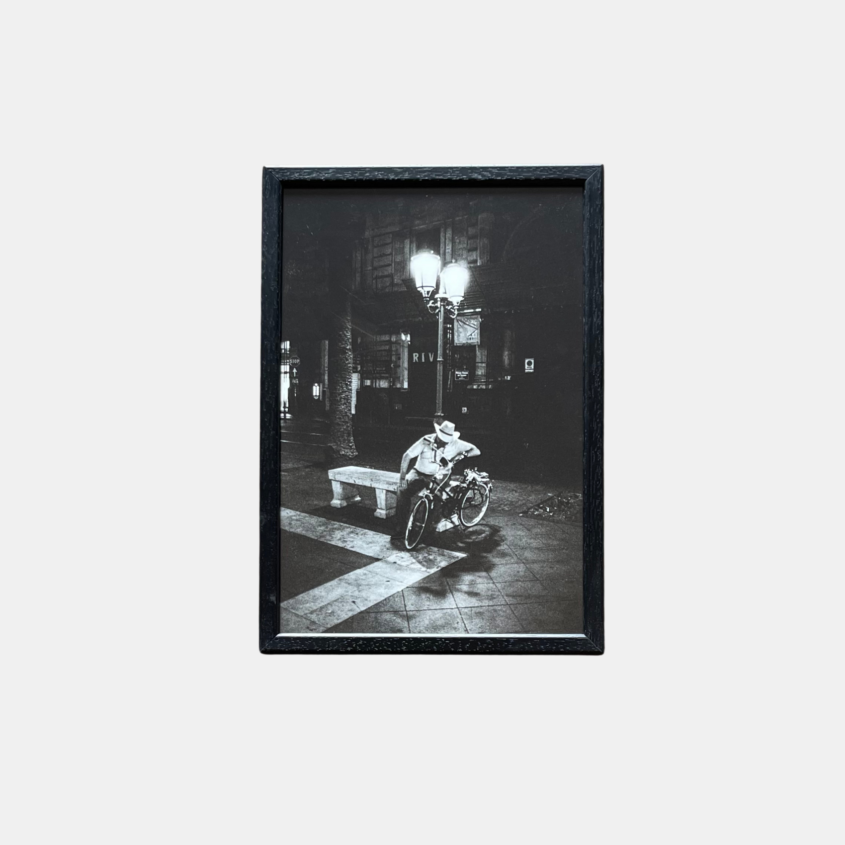  Versus Arts Framing